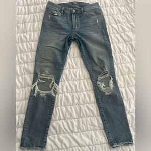 Abercrombie & Fitch Mid-Rise Skinny Ankle Jeans - Dark Blue size 6s